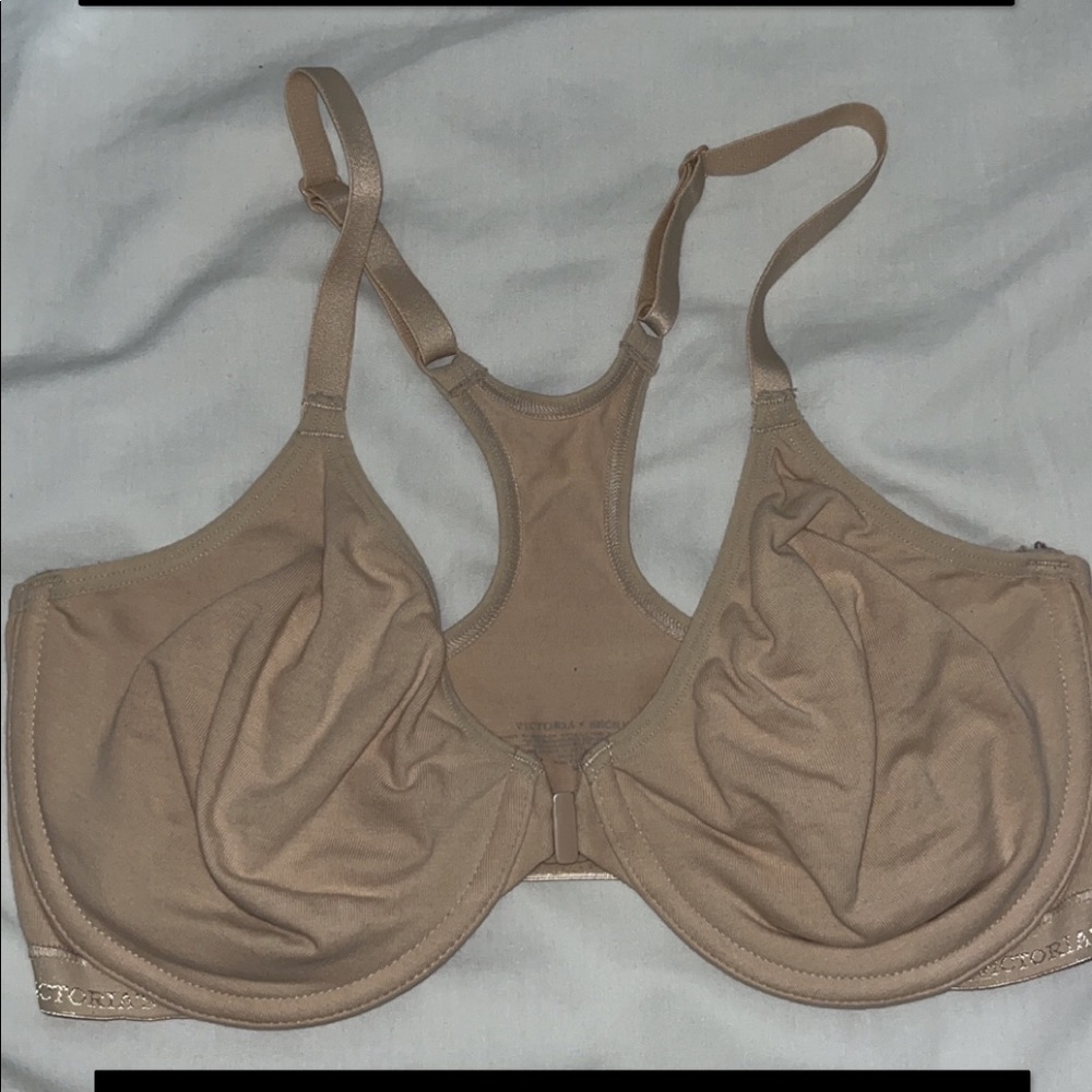 Victoria’s Secret bra!